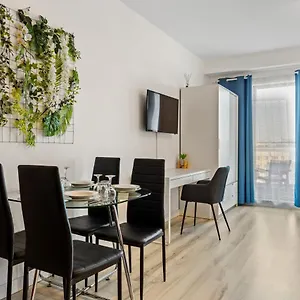 Aquarius: Upscale Flat In The Heart Of Bucharest! Апартаменты Бухарест